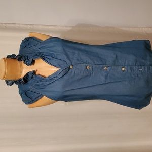 sleeveless blouse, size s